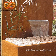 コールテン鋼の池の噴水